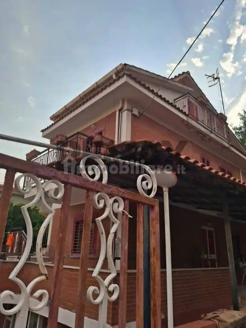 Casa indipendente in vendita a Minturno