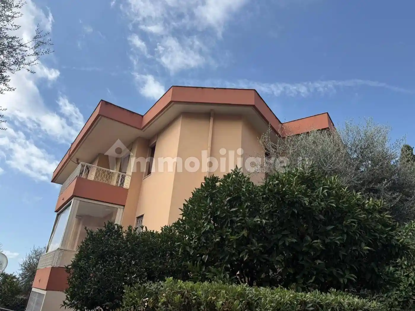 Appartamento in affitto a Vallecrosia