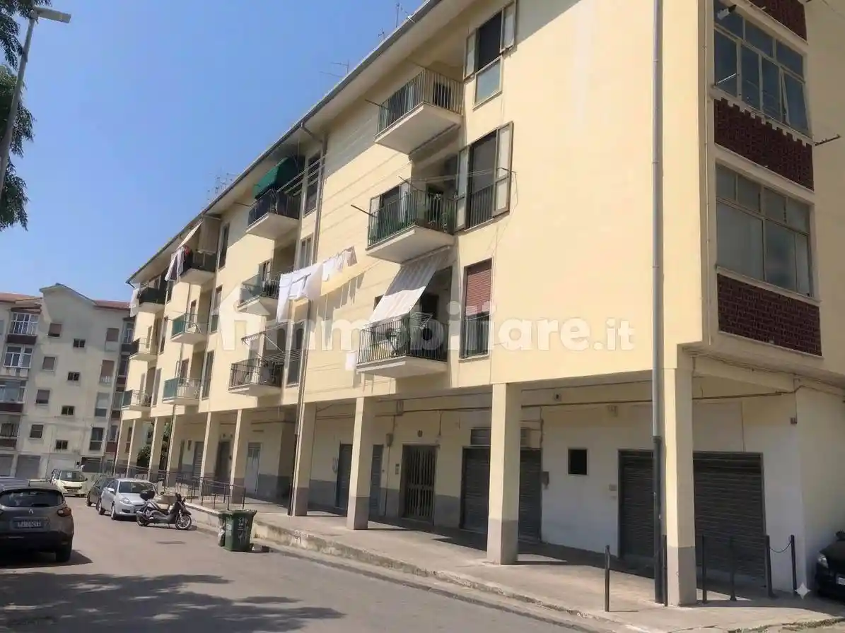 Appartamento in vendita a Salerno