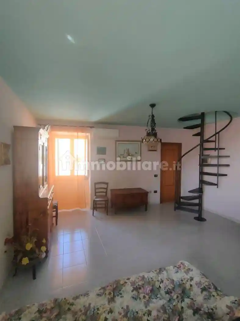 Loft in vendita a Taverna
