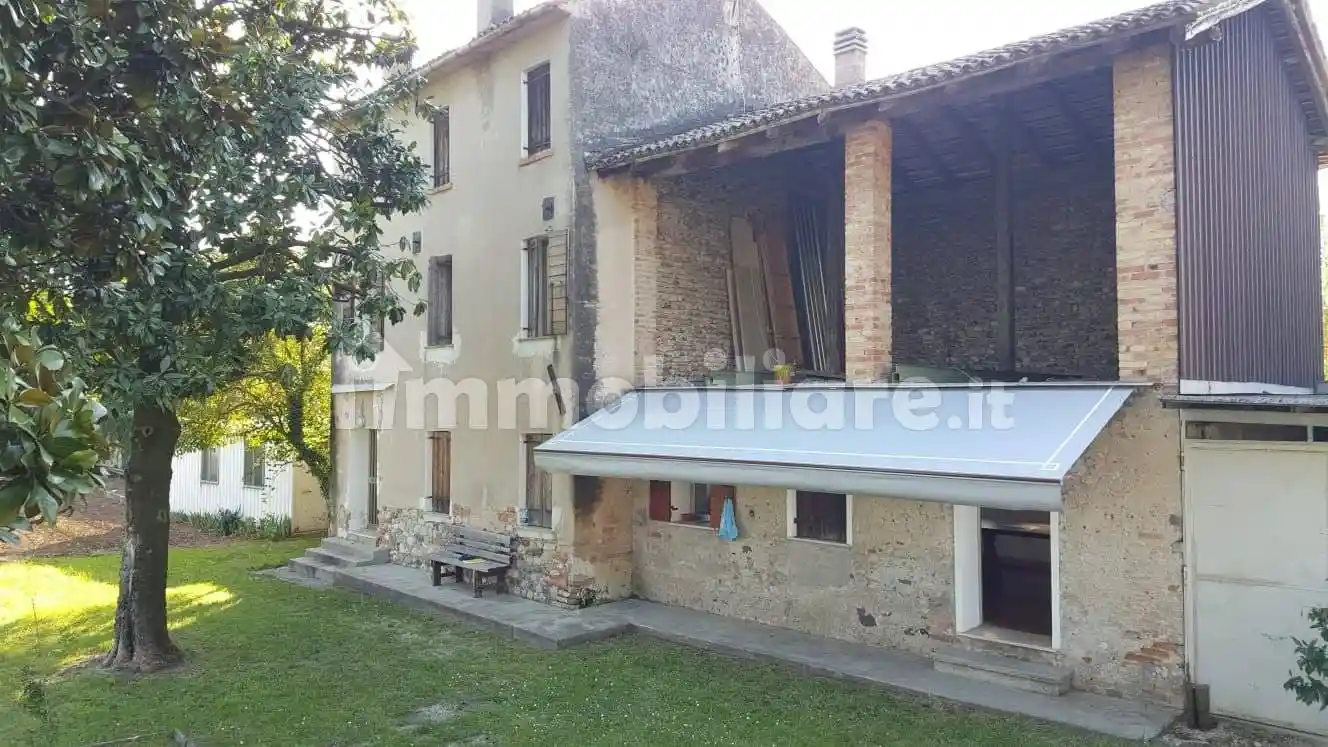 Rustico - Casale in vendita a Pederobba