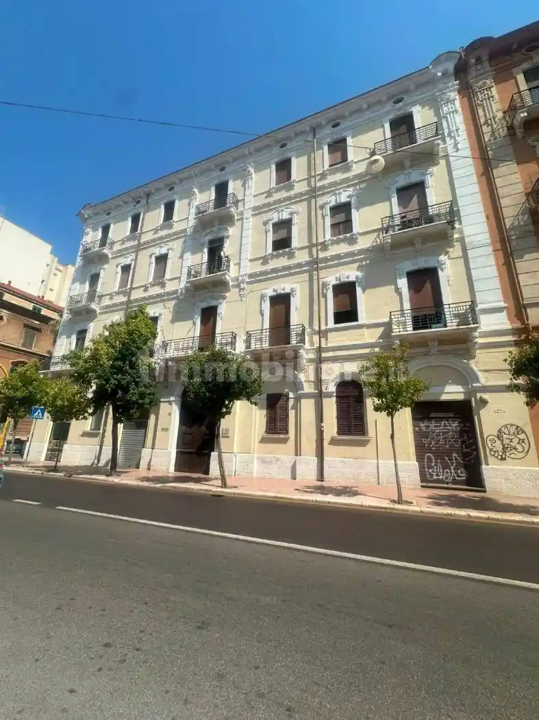 Appartamento in vendita a Taranto