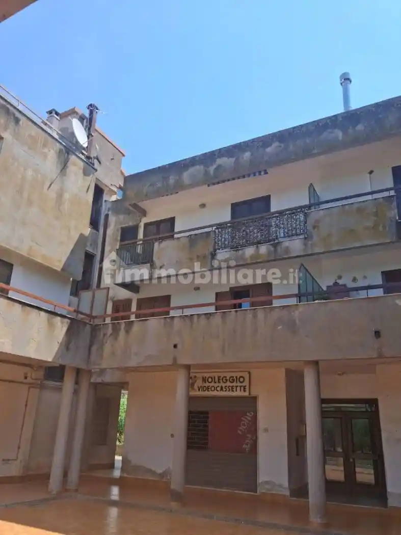 Appartamento in vendita a Castelnuovo Cilento