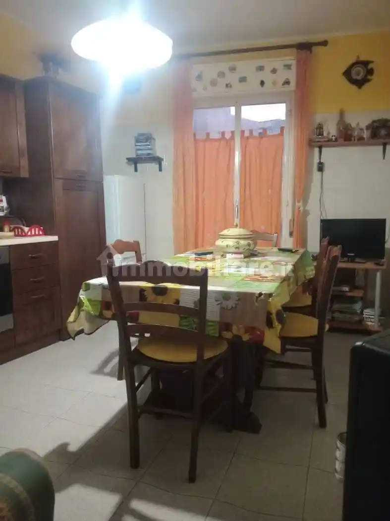 Appartamento in vendita a Regalbuto