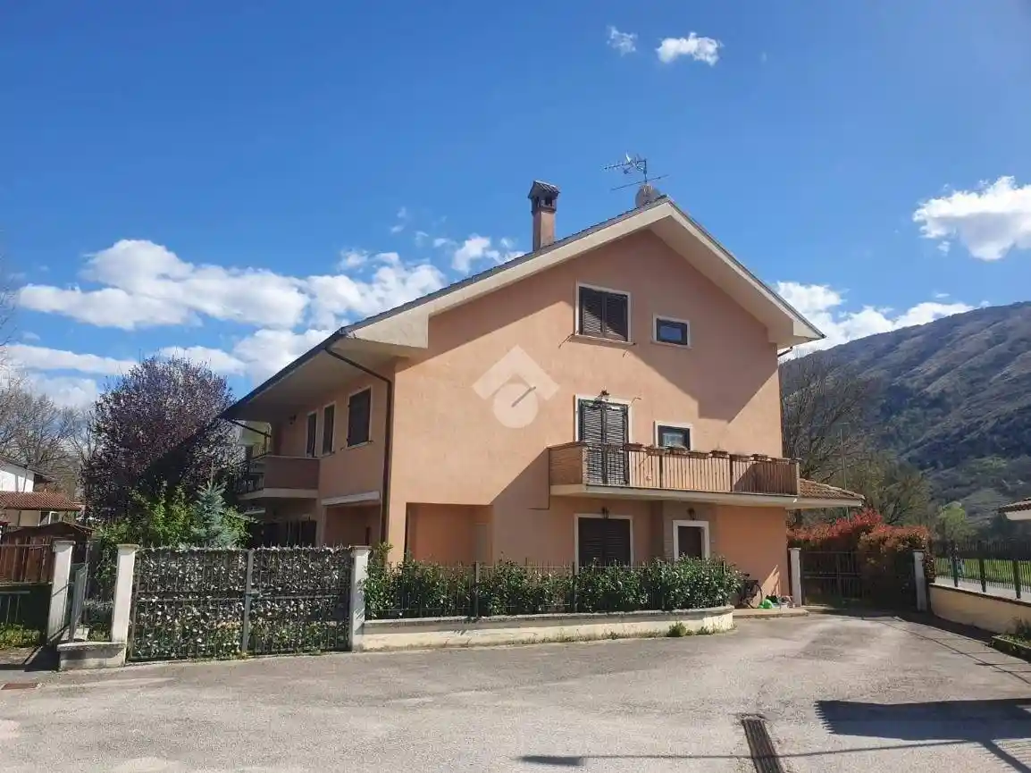 Appartamento in vendita a Tagliacozzo