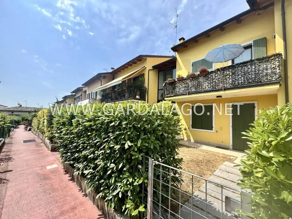 Appartamento in vendita a Caprino Veronese