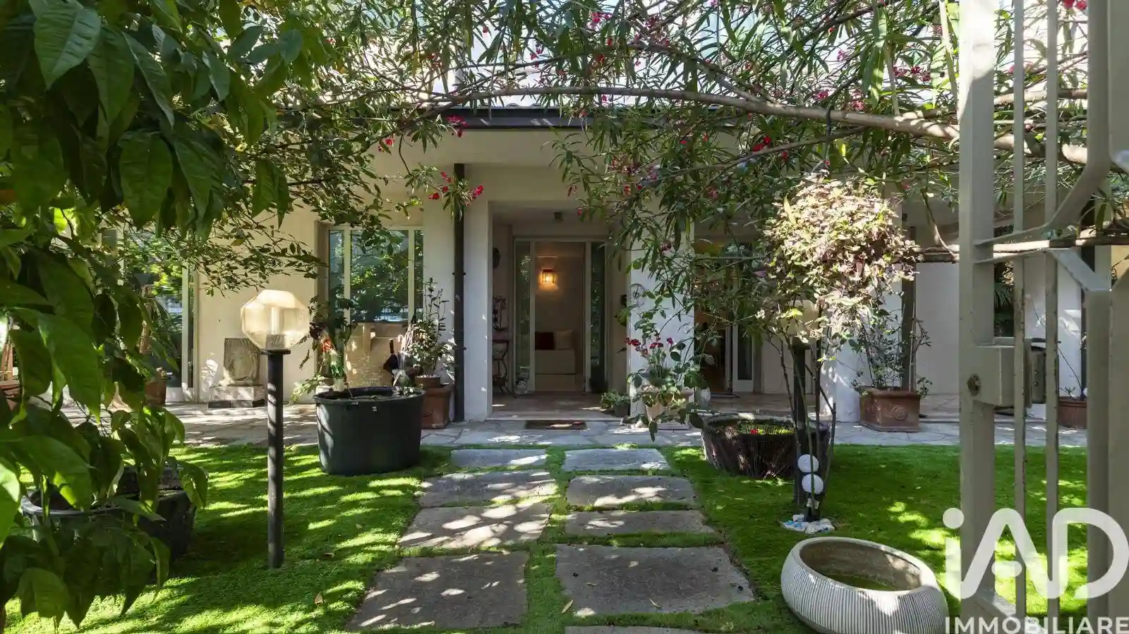 Villa - foto 3