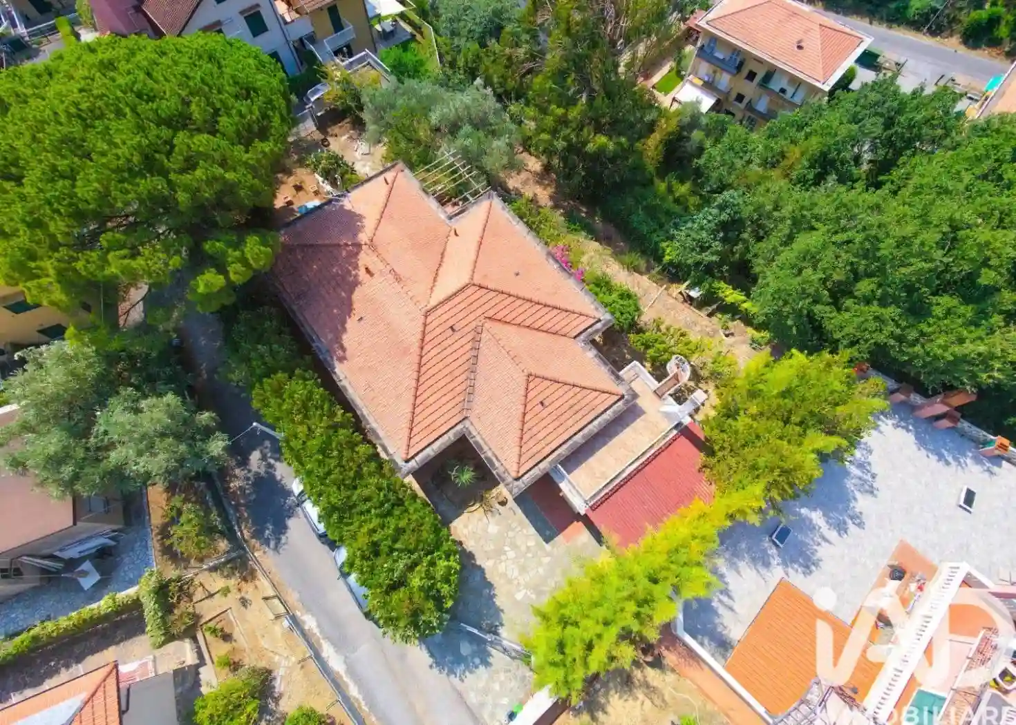 Villa - foto 2