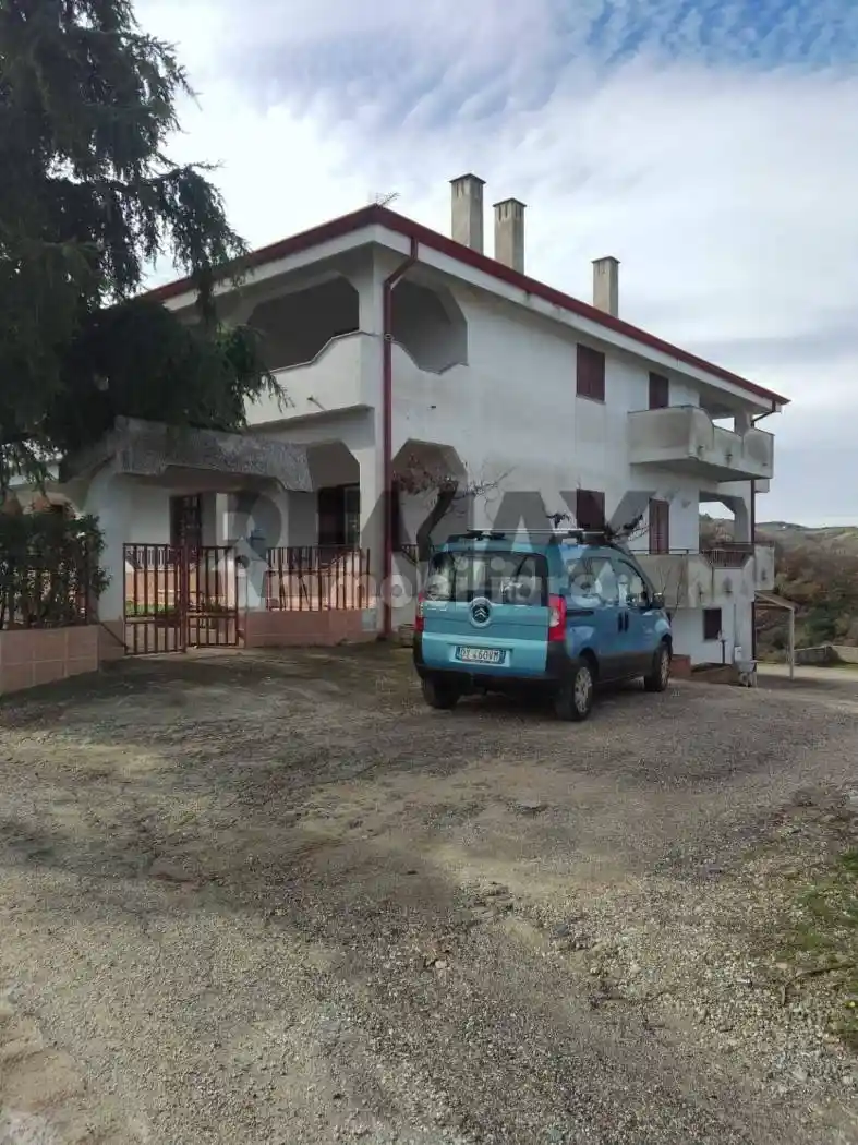 Appartamento in vendita a Acri