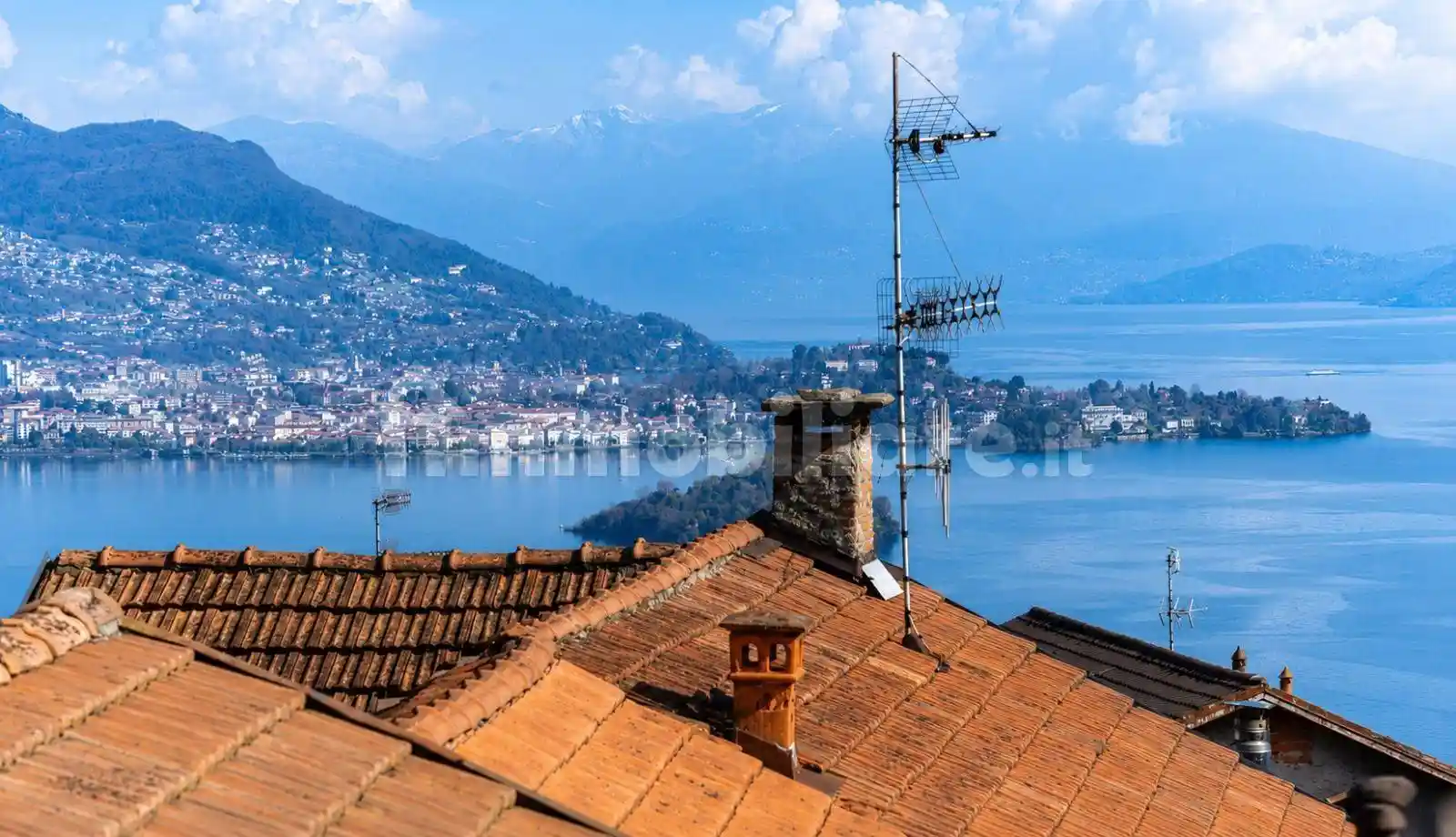 Appartamento in affitto a Stresa