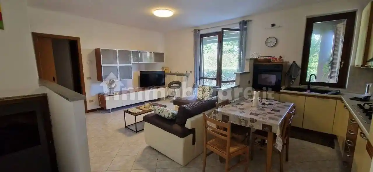 Appartamento in vendita a Venegono Inferiore