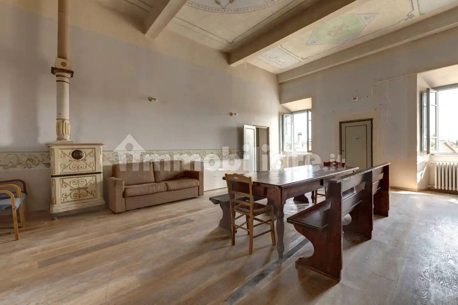 Appartamento in vendita a Bucine