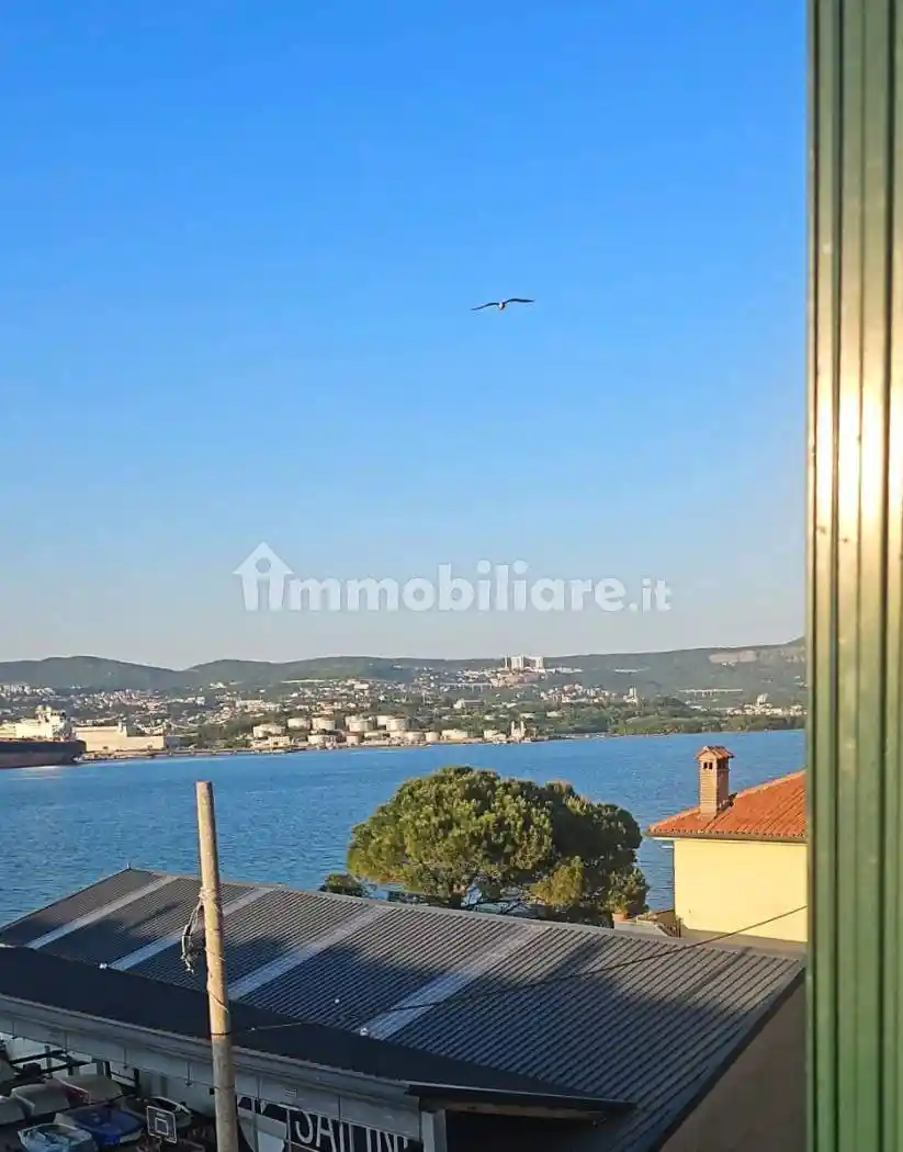 Appartamento in vendita a Muggia