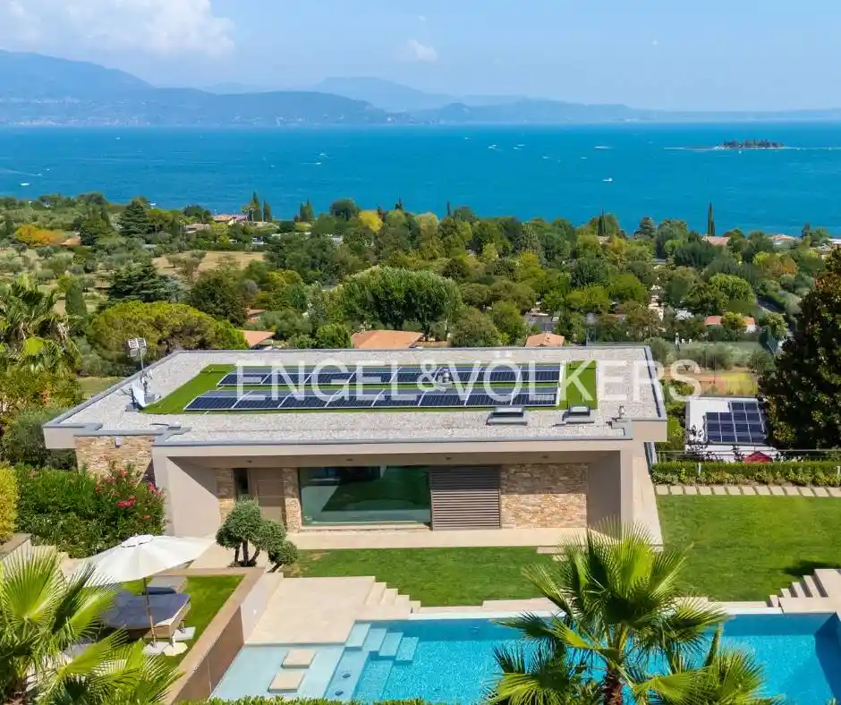 Villa in vendita a San Felice del Benaco