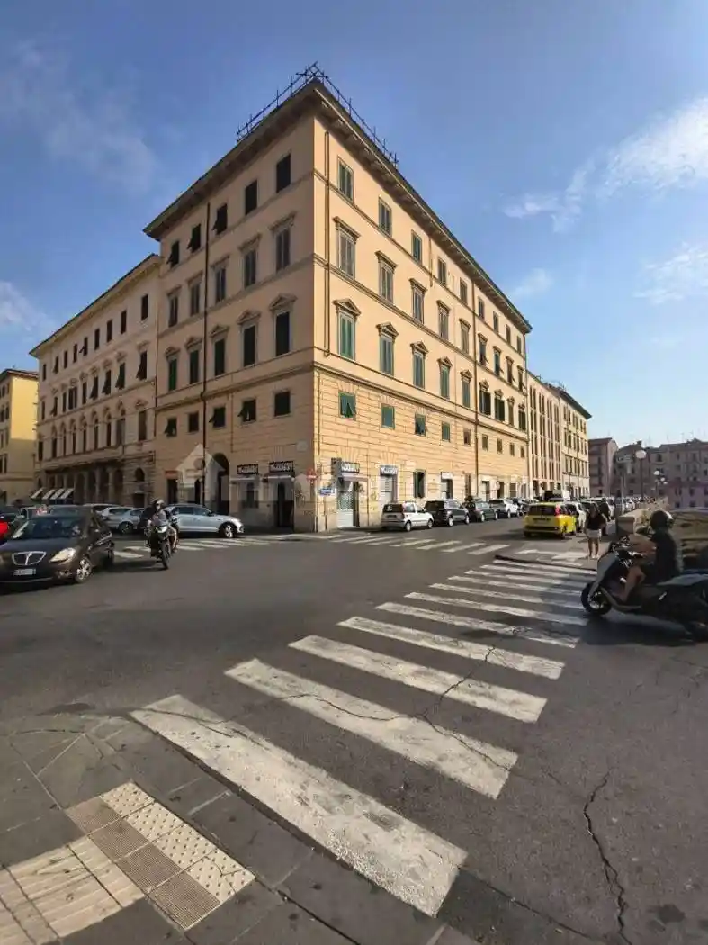 Appartamento in vendita a Livorno