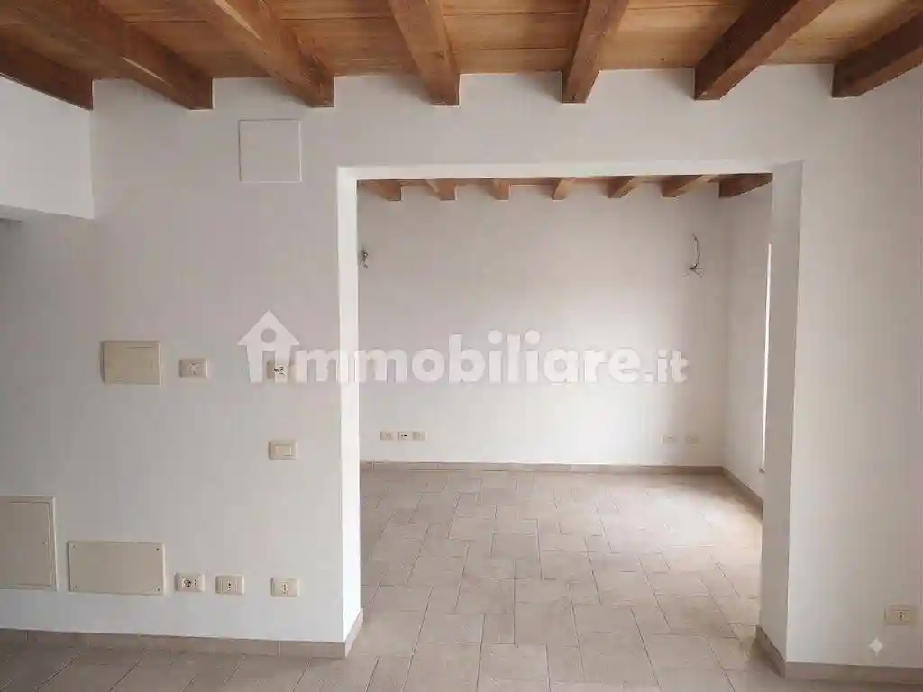 Casa indipendente in vendita a Vescovato