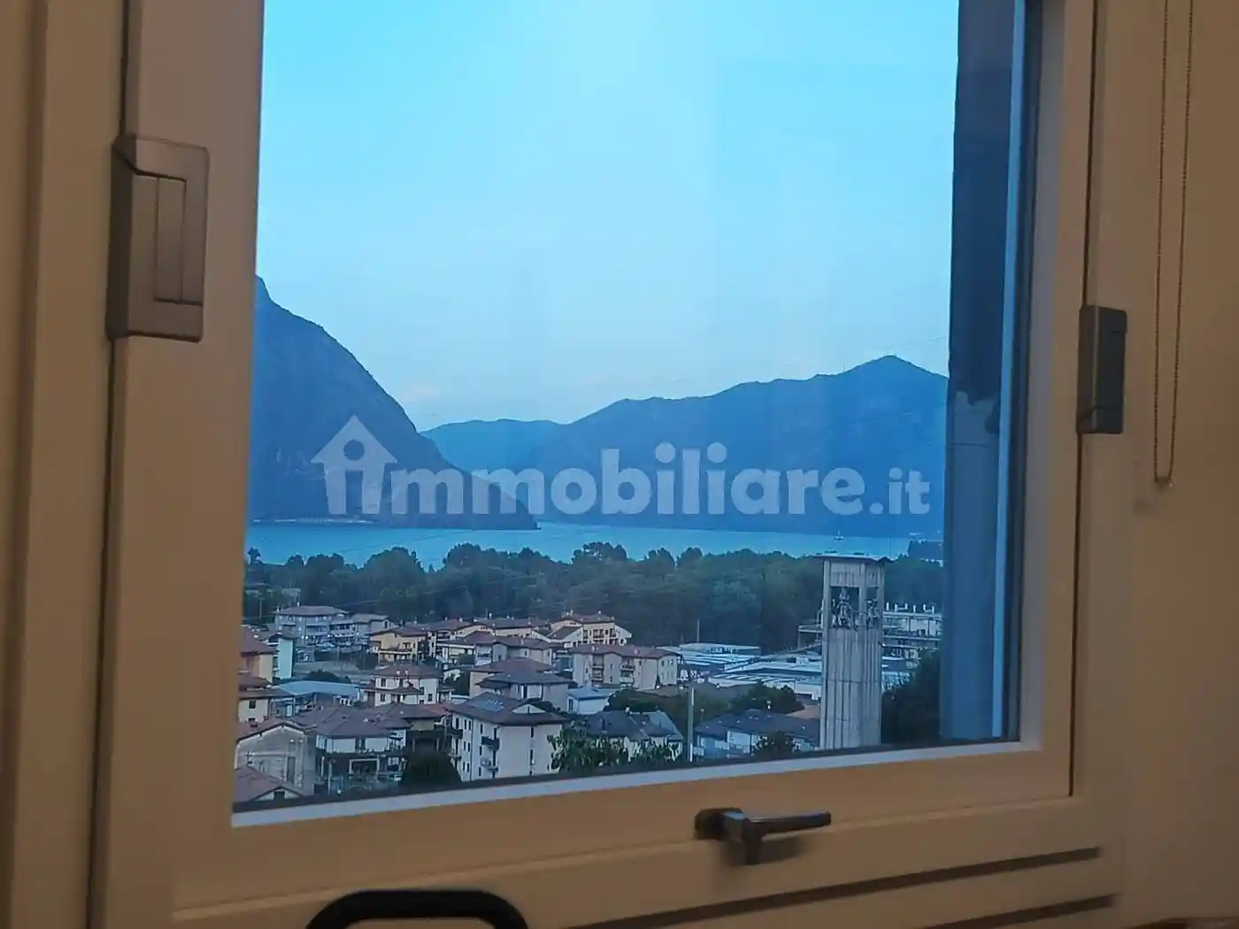 Appartamento in affitto a Costa Volpino
