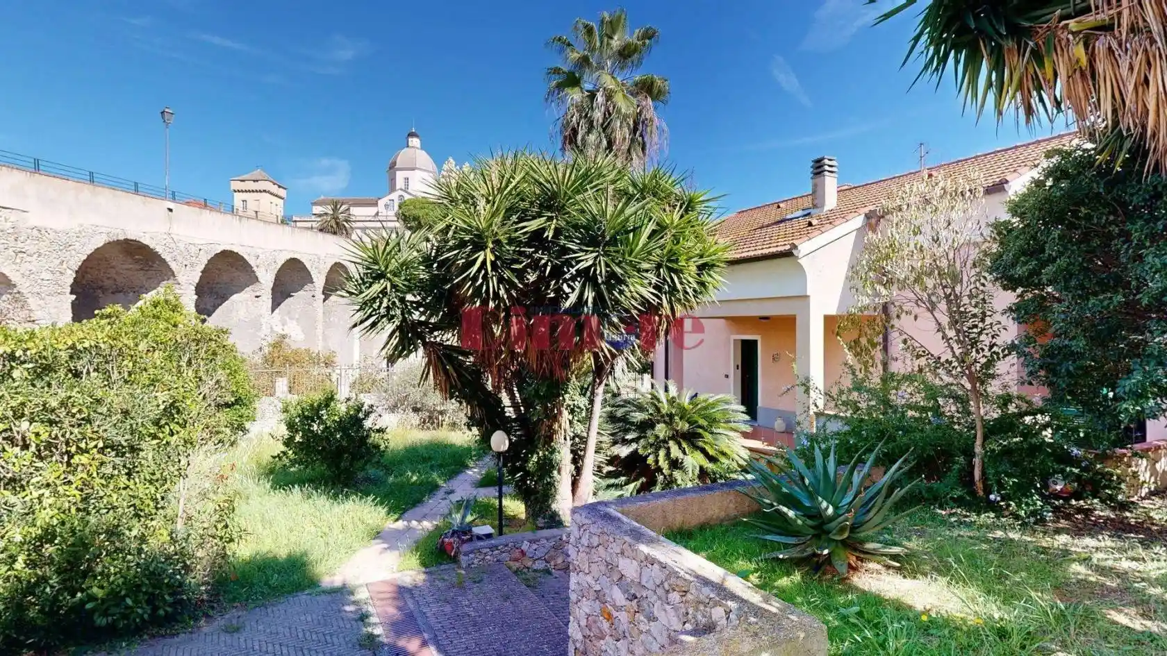 Villa in vendita a Loano