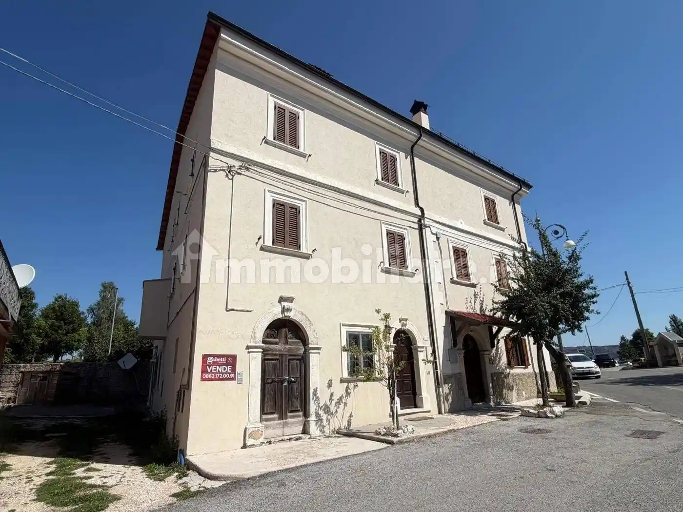 Casa indipendente in vendita a Rocca di Mezzo