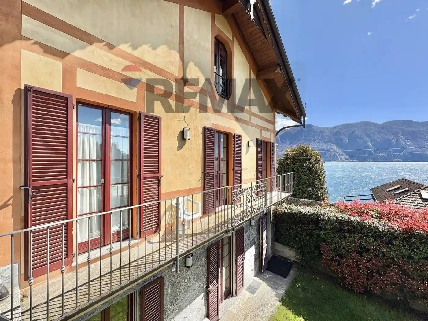 Villa in vendita a Ghiffa