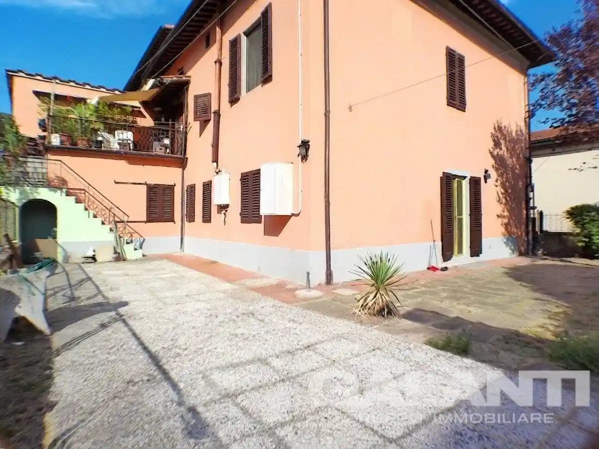Appartamento in vendita a Rufina