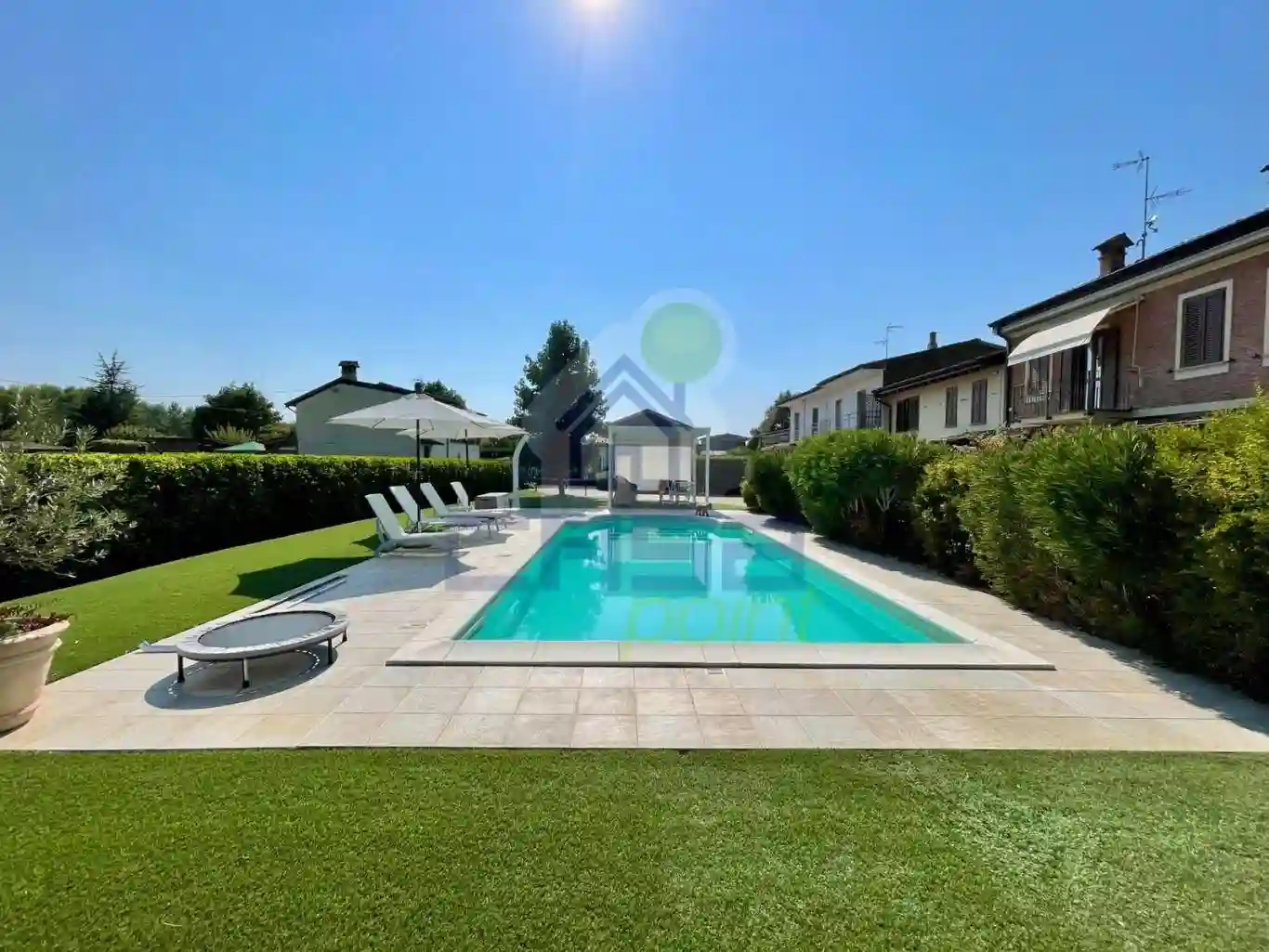 Villa - foto 2