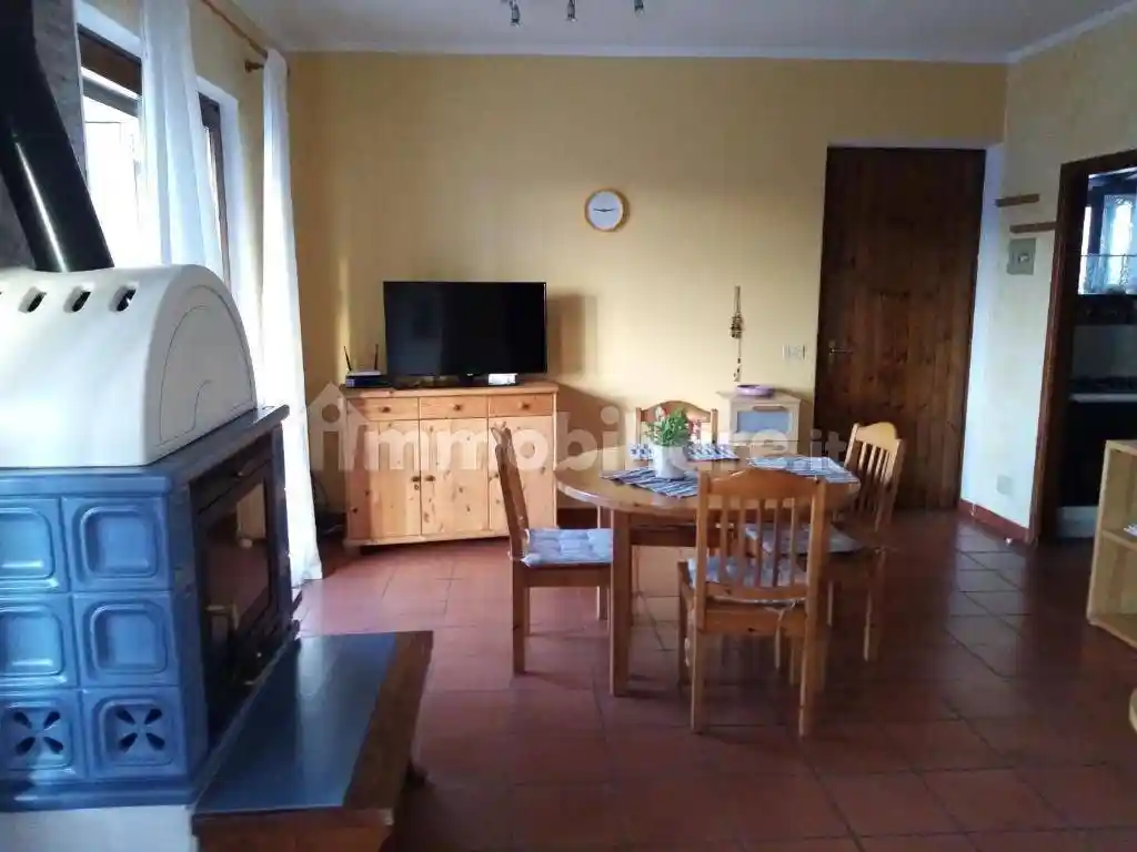 Appartamento in vendita a Tremosine sul Garda