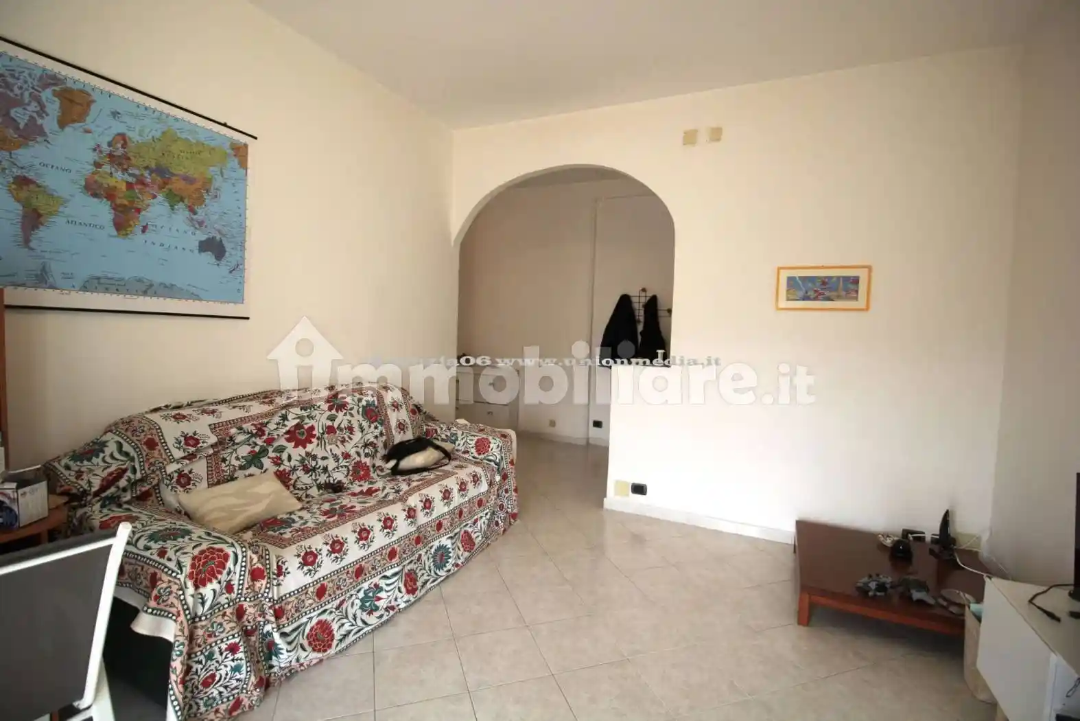 Appartamento in vendita a Follo