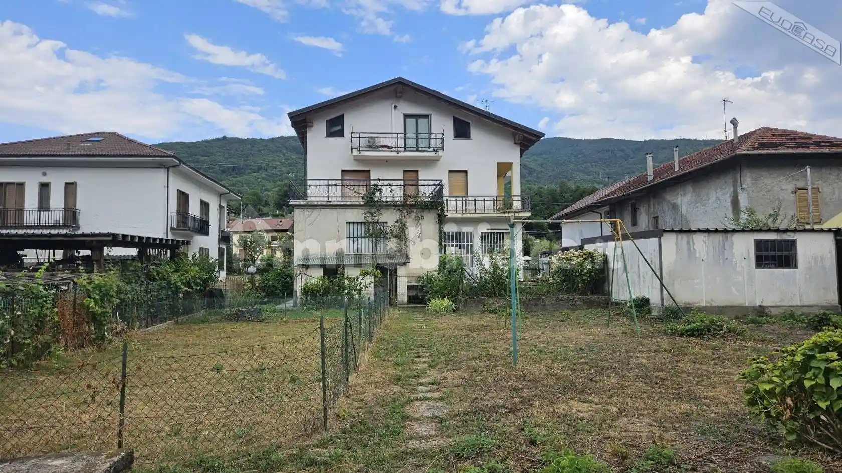 Villa in vendita a Pinasca
