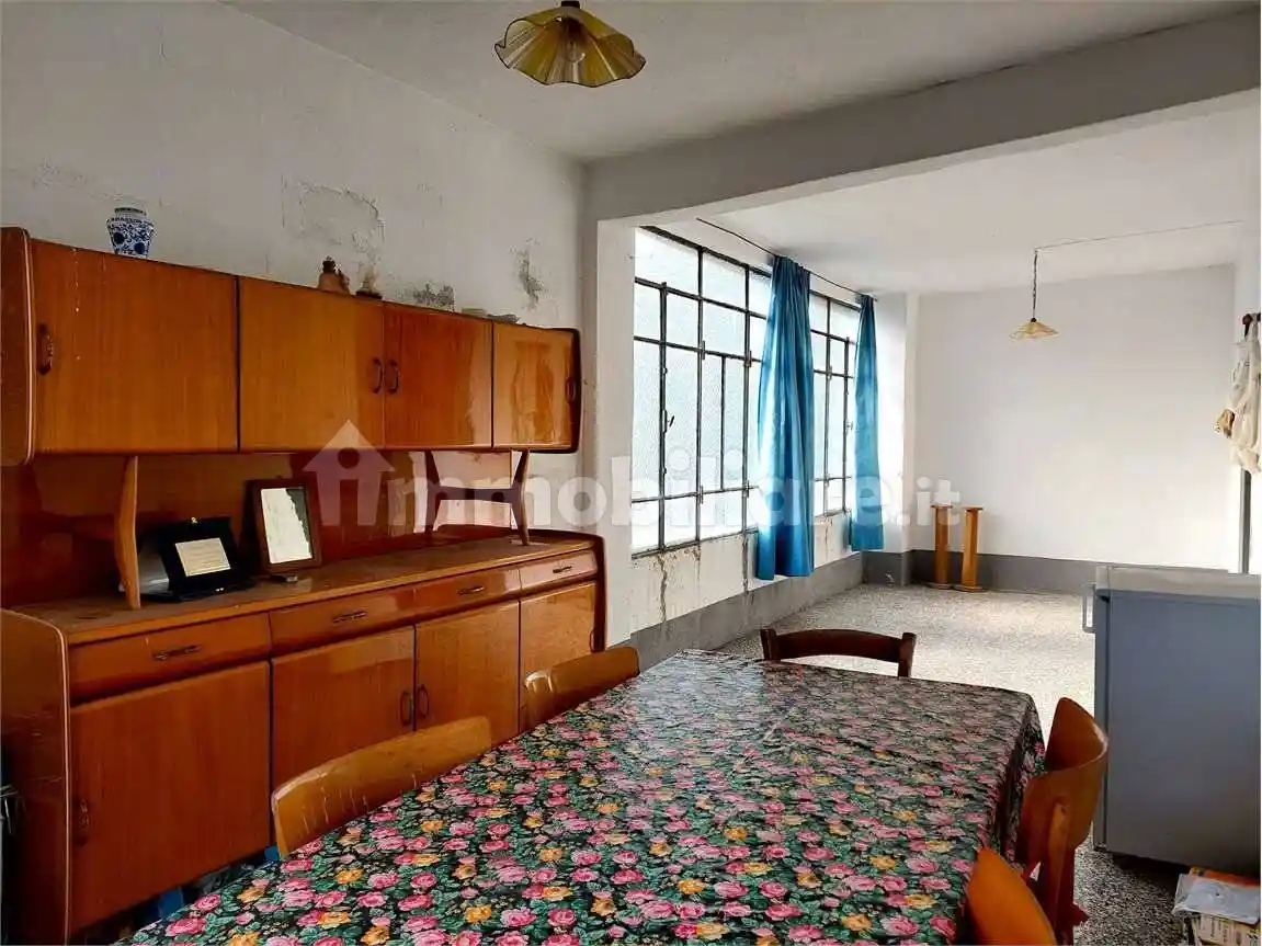 Casa indipendente in vendita a Mendatica