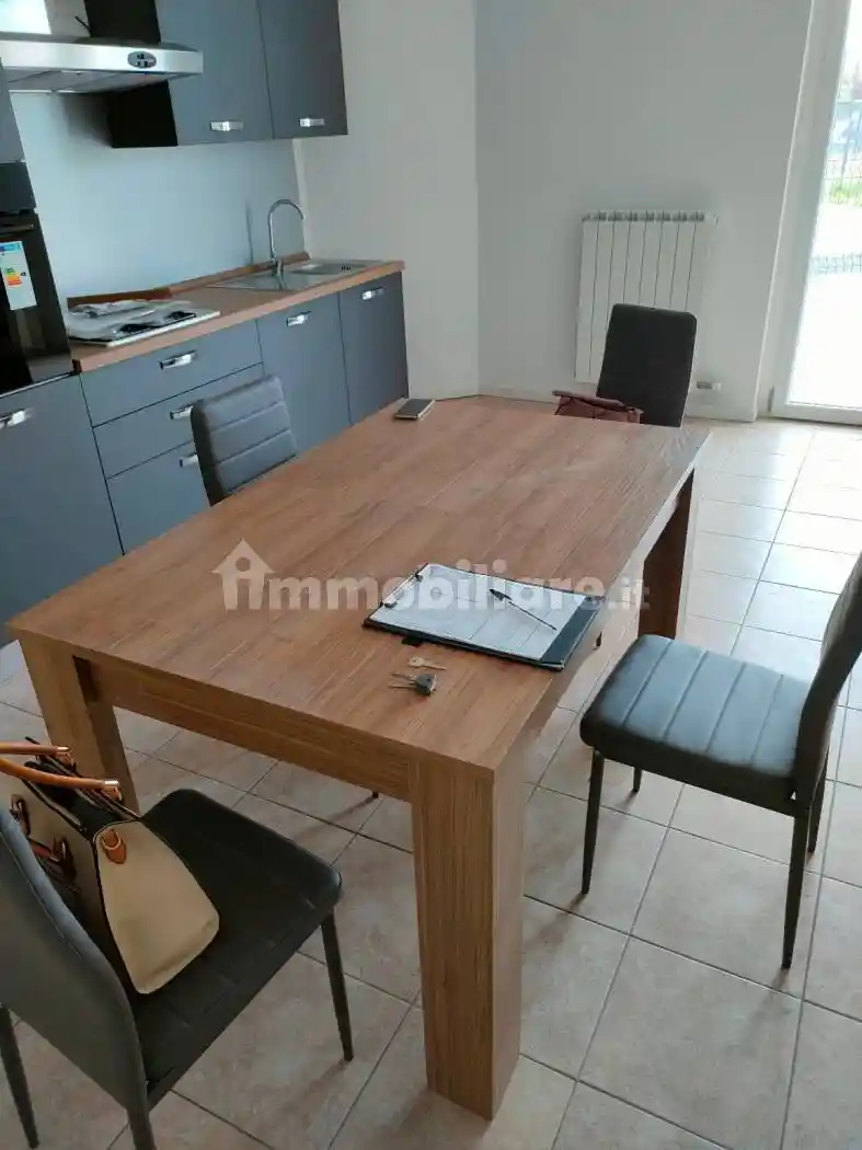 Appartamento in affitto a Ceregnano