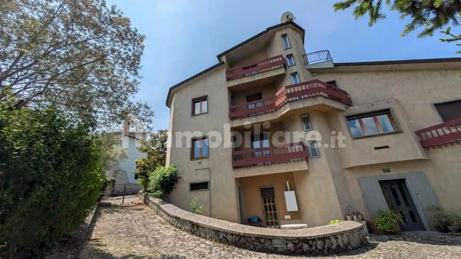 Villa - foto 2
