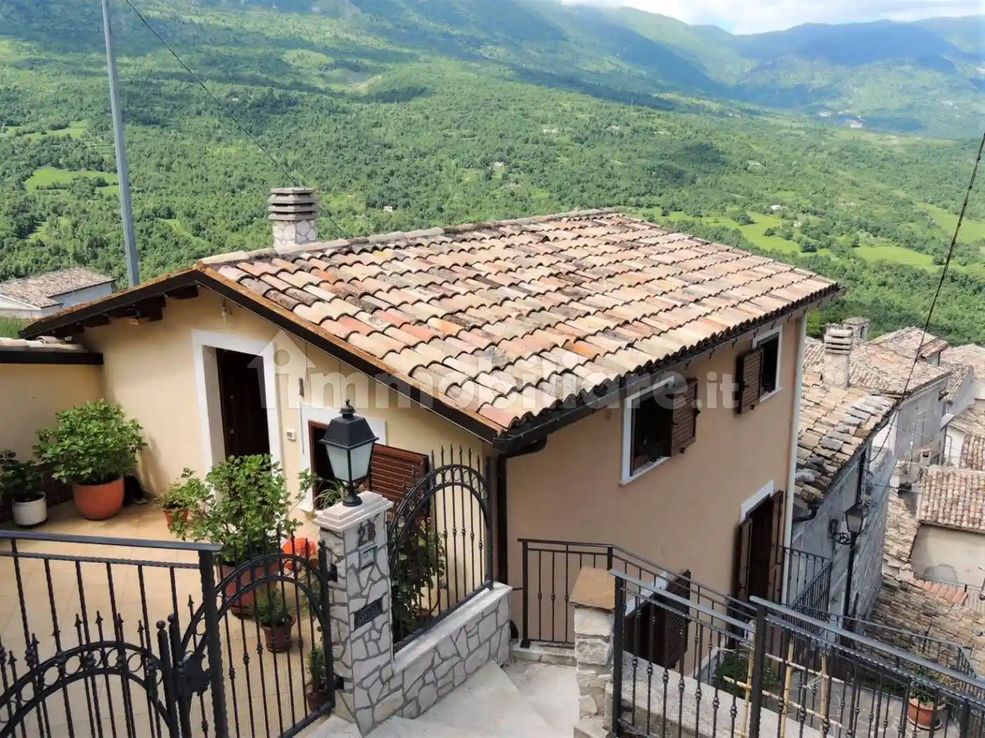 Casa indipendente in vendita a Caramanico Terme