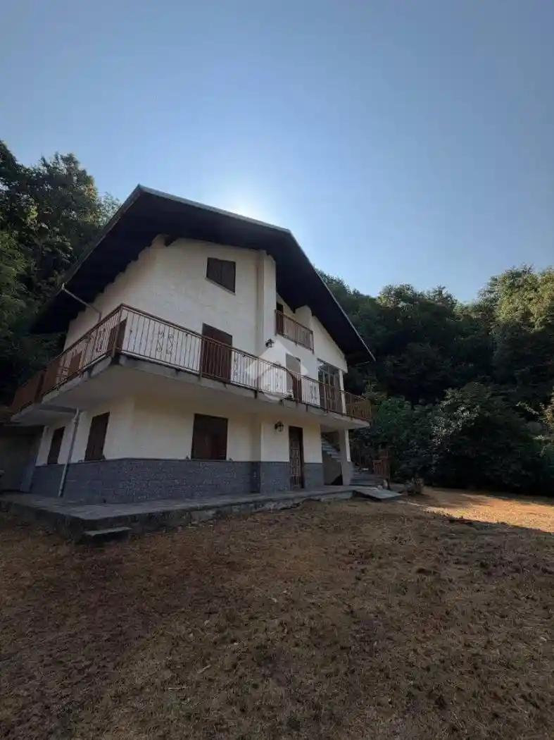 Villa in vendita a Ceres