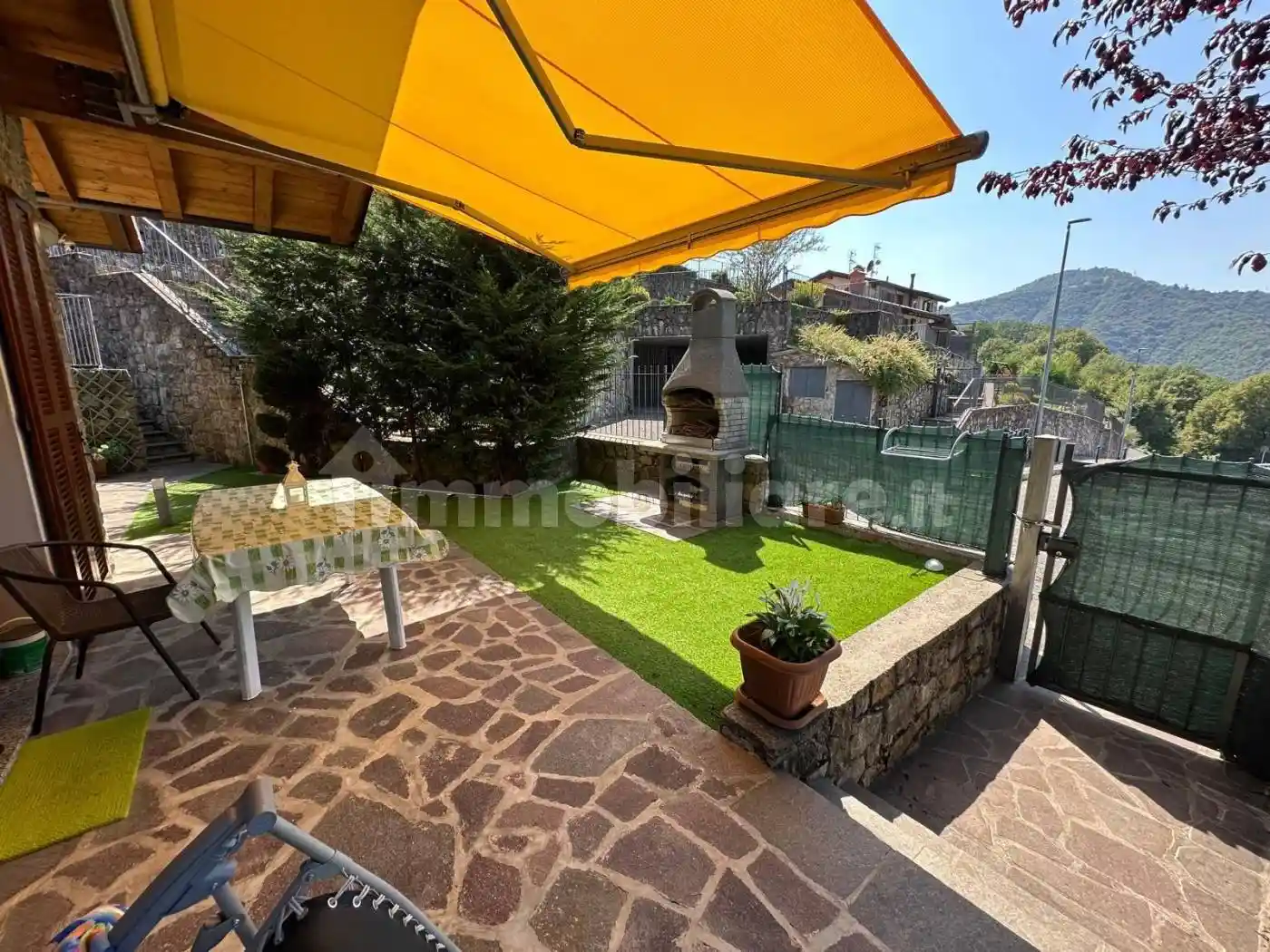 Villa in vendita a Selvino