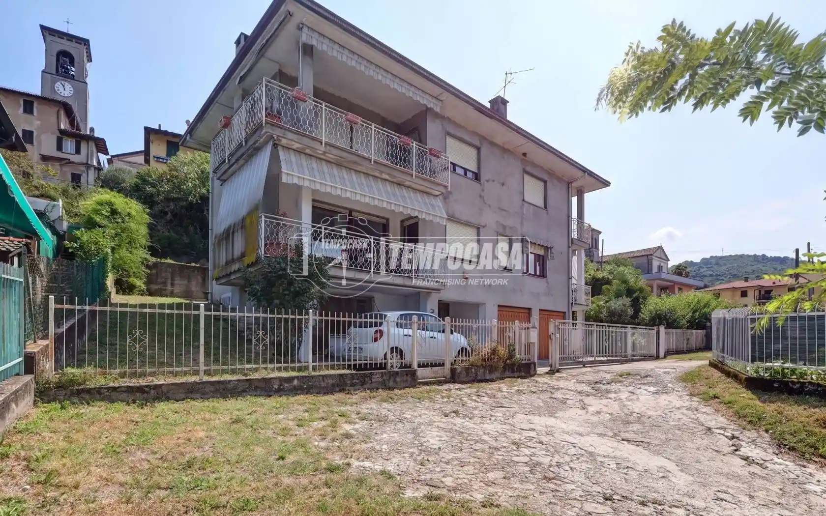 Villa in vendita a Luino