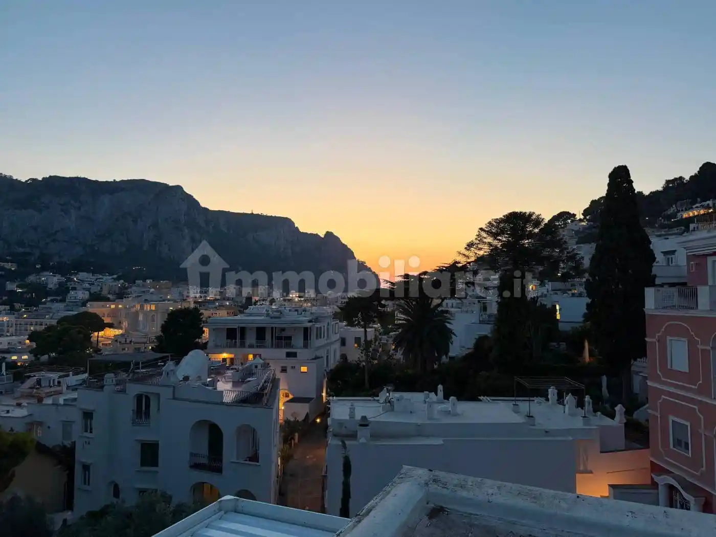 Appartamento in vendita a Capri