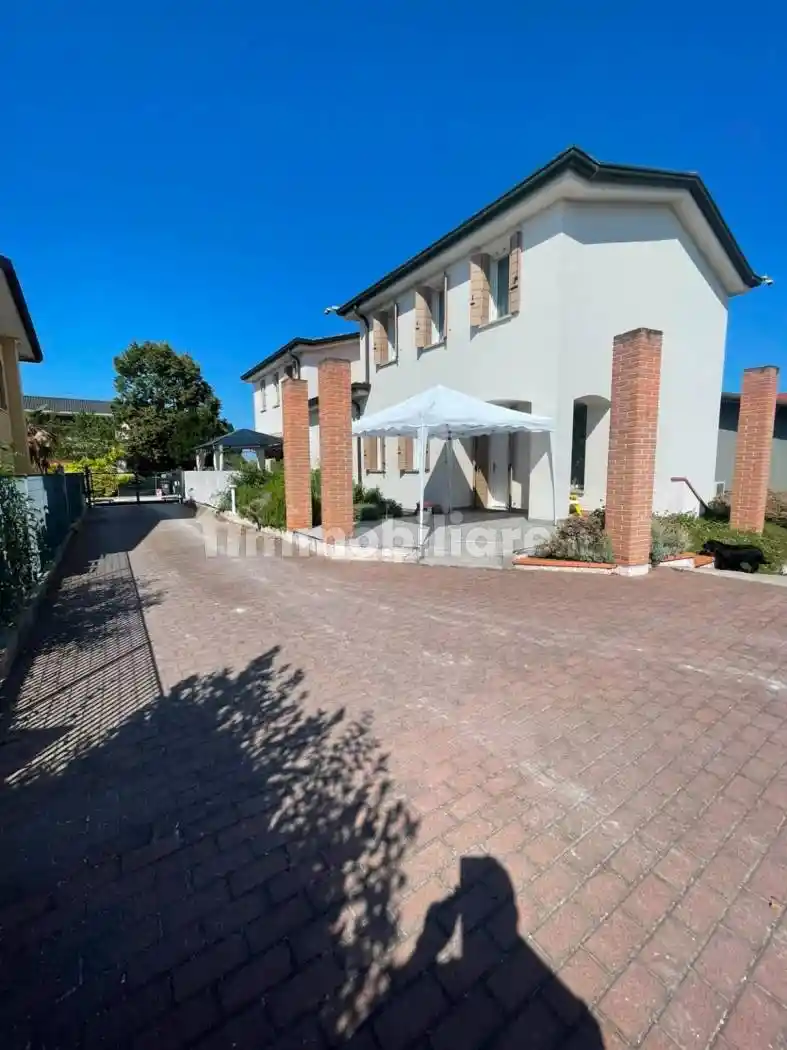 Villa in vendita a Camponogara