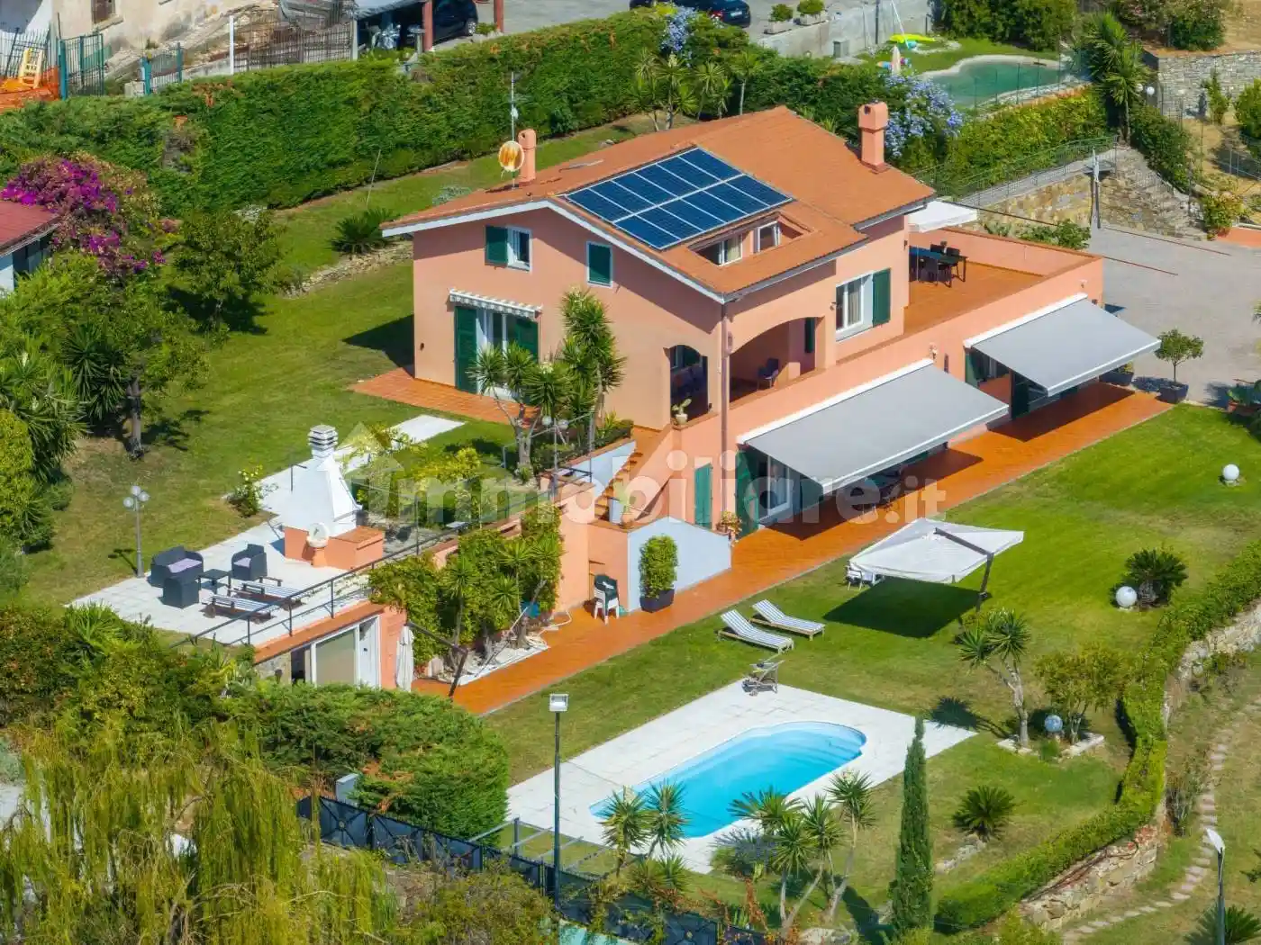 Villa in vendita a Sanremo