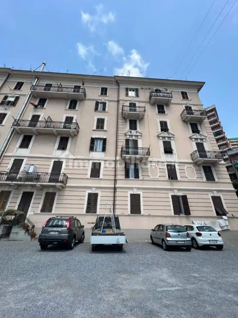 Appartamento in affitto a Genova