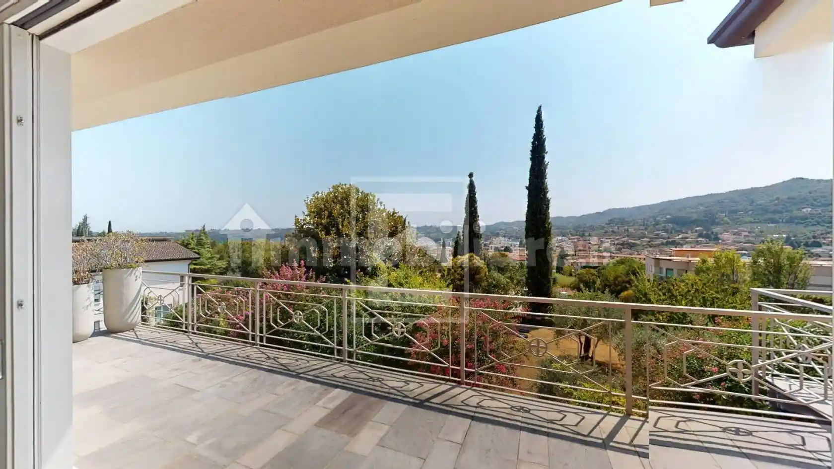 Villa in vendita a Salò