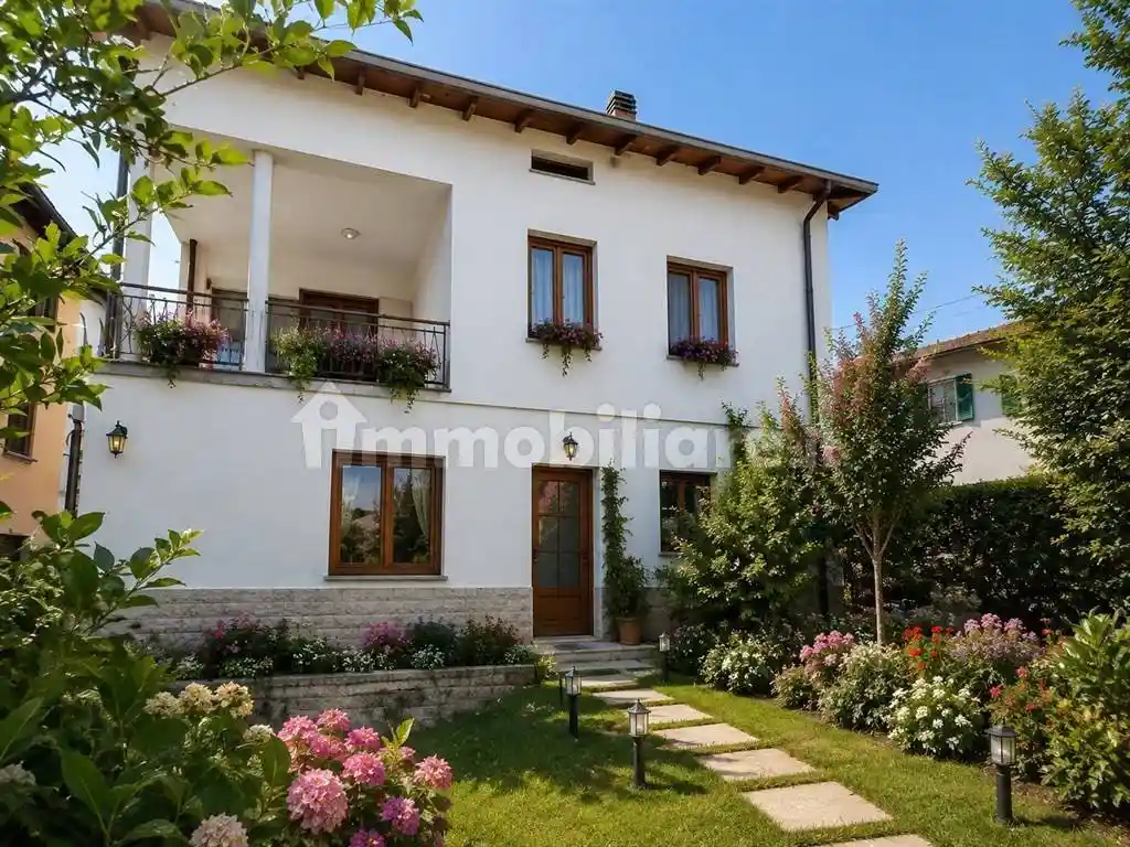 Casa indipendente in vendita a Valgreghentino