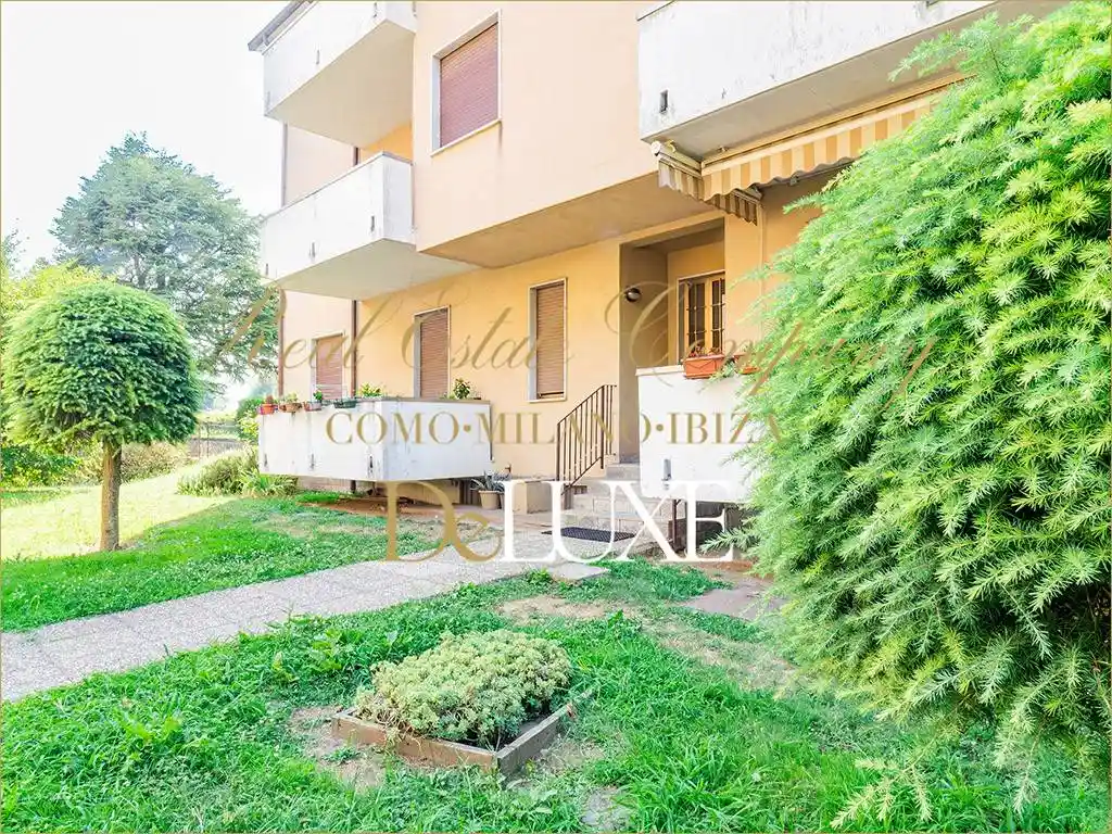 Appartamento in vendita a Lurago d'Erba