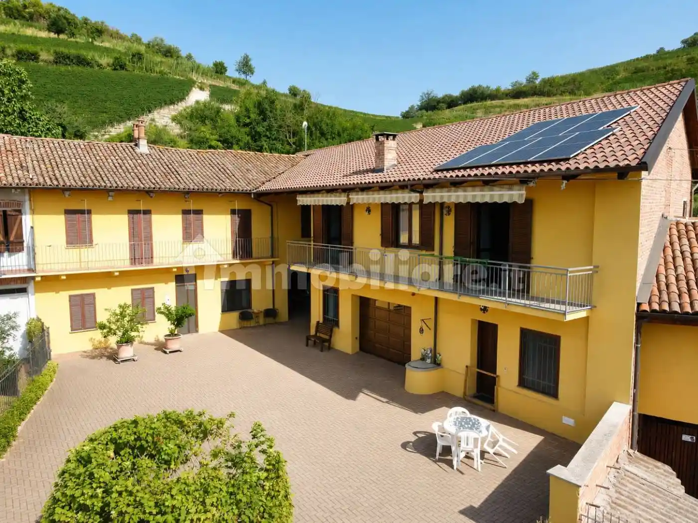 Villa in vendita a Canale
