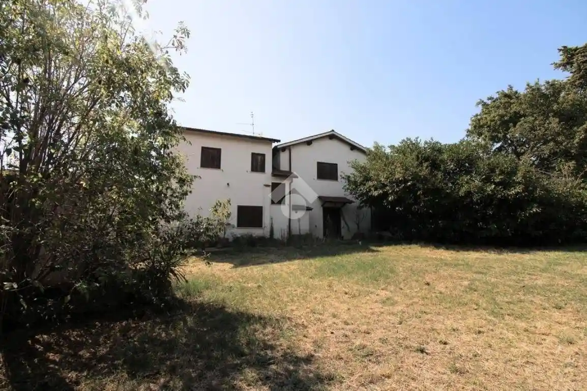 Casa indipendente in vendita a Montopoli di Sabina