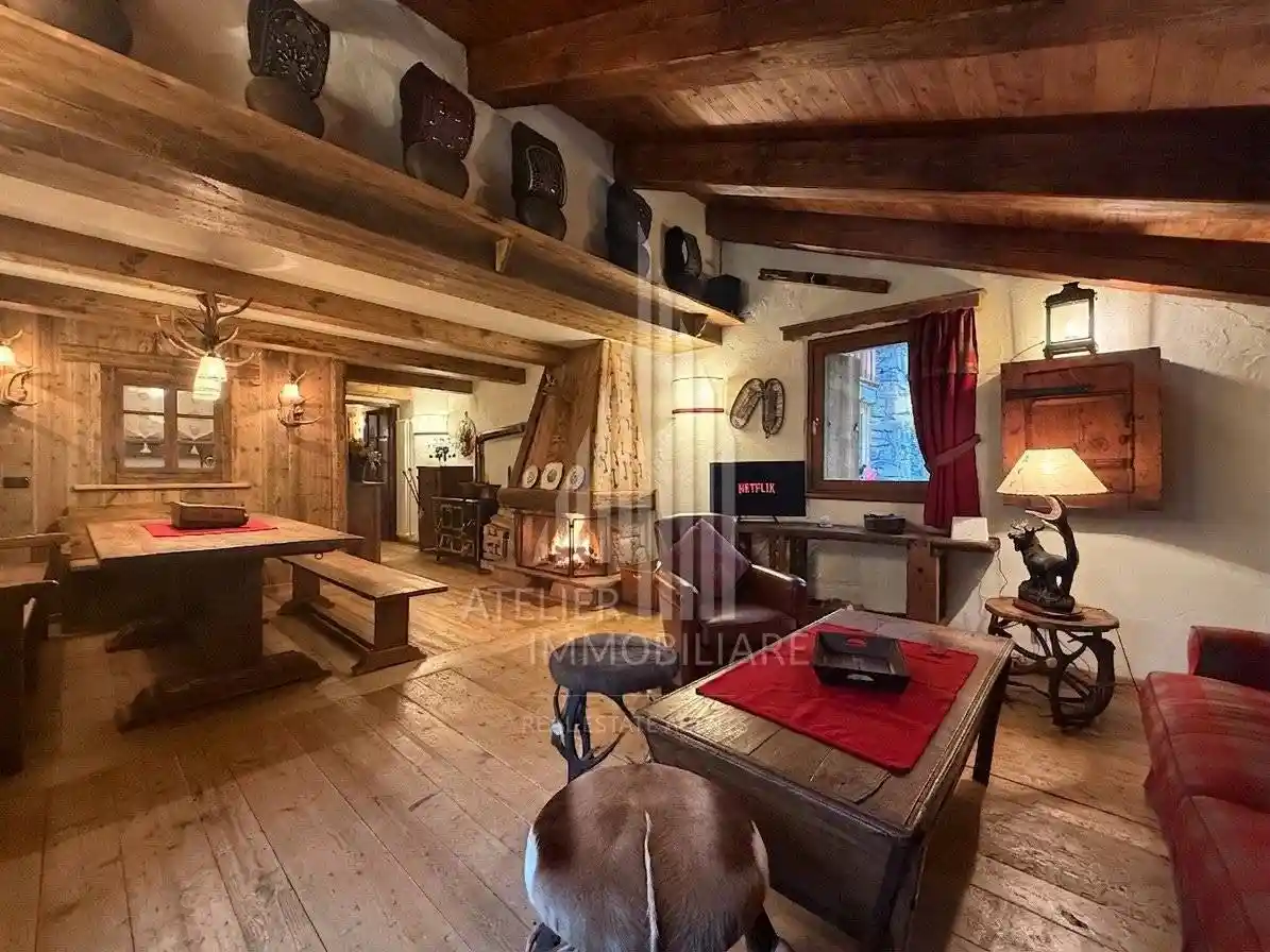 Appartamento in vendita a Courmayeur
