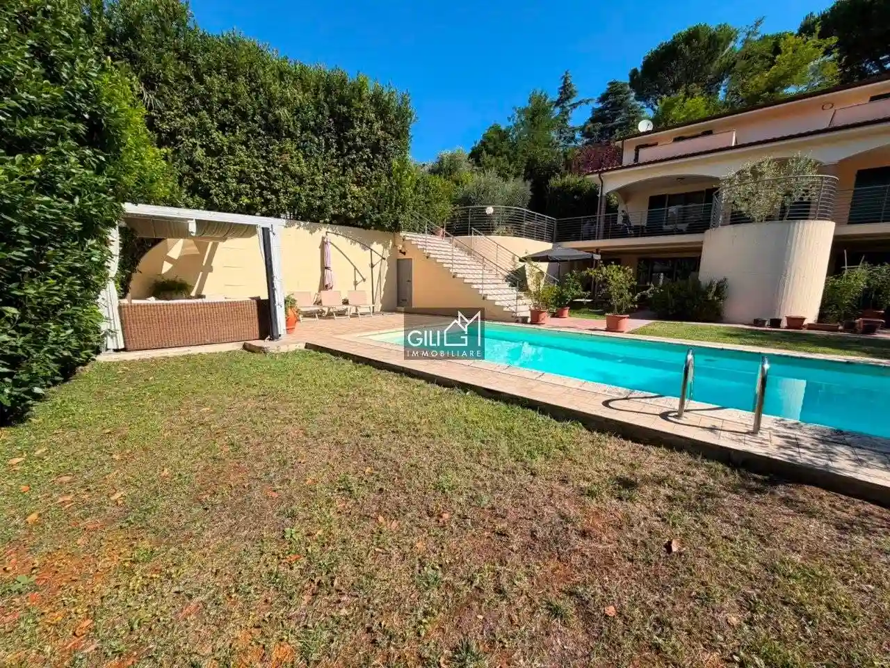 Villa - foto 3