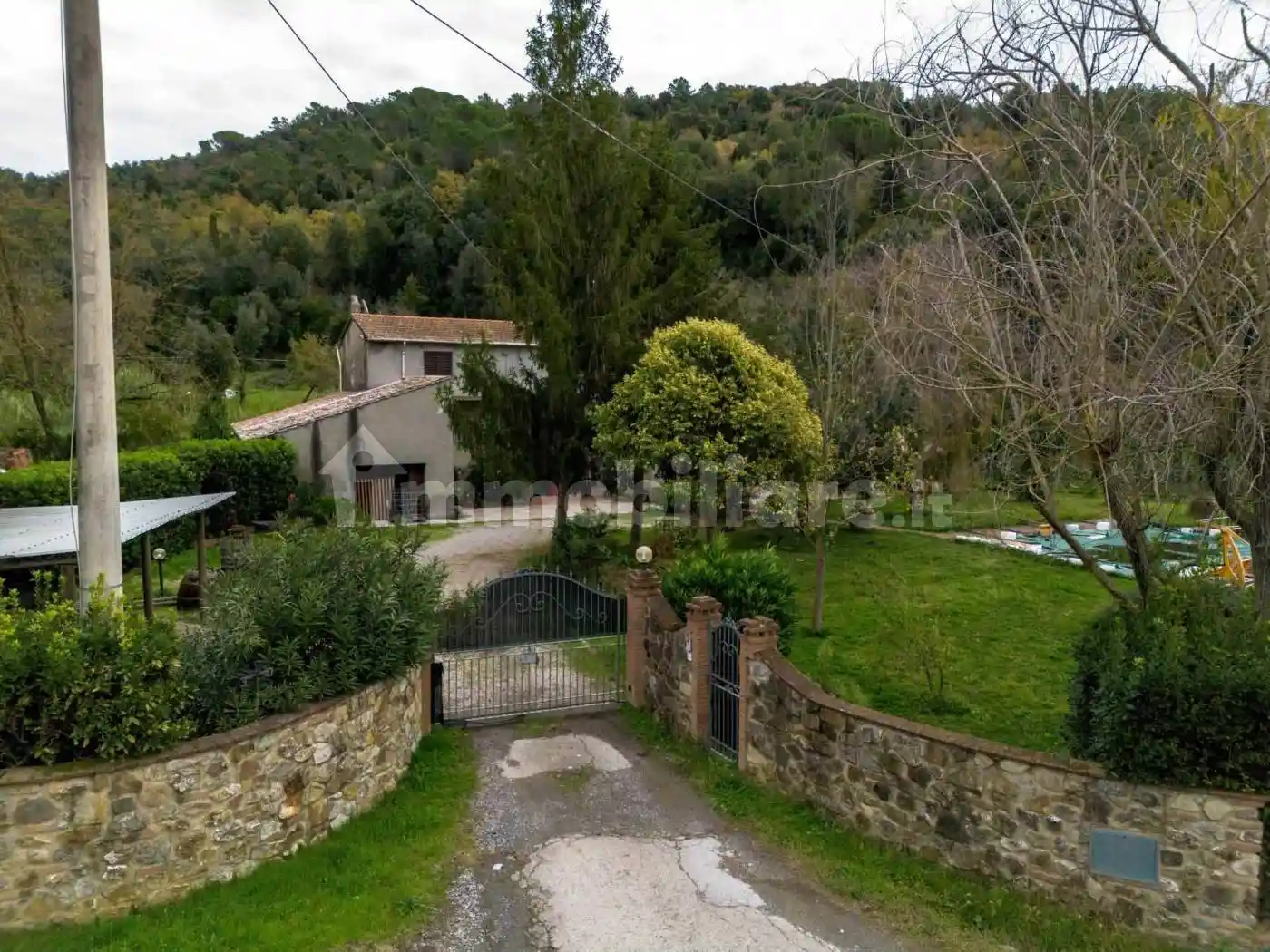 Villa in vendita a Riparbella