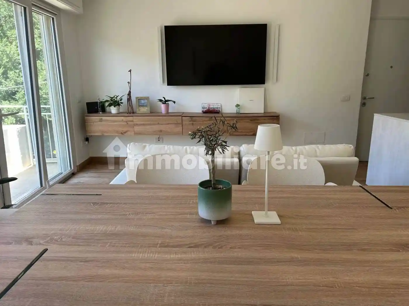 Appartamento in affitto a Lerici