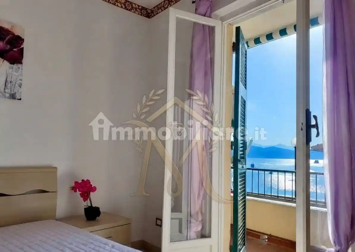 Appartamento in vendita a Portovenere